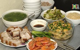 Bữa cơm gia đình – nơi ẩn chứa yêu thương| Người Hà Nội | 12/11/2023