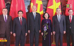 Thường trực Ban Bí thư hội đàm với Chánh Văn phòng Trung ương Đảng Cộng sản Trung Quốc