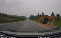 Vẫn còn tài xế thiếu ý thức dừng nghỉ giữa cao tốc