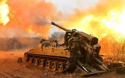 Avdiivka bị bao vây, Ukraine huy động phụ nữ ra trận