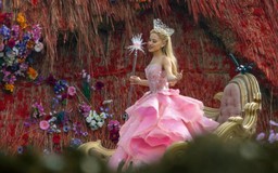 Ariana Grande và Dương Tử Quỳnh bùng nổ màn ảnh với 'Wicked'