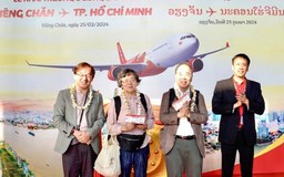 Khai trương đường bay thẳng TP.HCM - Viêng Chăn