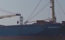 Tàu Trung Quốc trúng tên lửa của Houthi