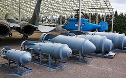 Nga triển khai bom FAB-1500, Ukraine mất phòng tuyến phía Đông Bắc