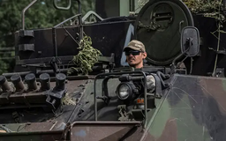 Ukraine tuyên bố lập chính quyền quân sự trên đất Nga