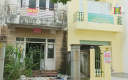 Biệt thự, nhà liền kề giá chục tỷ bỏ hoang