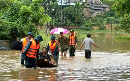 Sơ tán một số hộ dân thị trấn Hạ Hoà, Phú Thọ