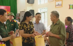 Huy động mọi lực lượng khắc phục sạt trượt mái đê
