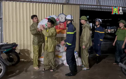 Công an huyện Chương Mỹ dầm mình trong nước giúp dân
