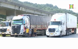 Cửa khẩu quốc tế Kim Thành hoạt động trở lại sau lũ