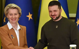 EU chuyển cho Ukraine thu nhập từ tài sản của Nga