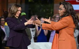 Oprah Winfrey dẫn chương trình vận động tranh cử của bà Harris