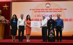 Kiều bào ủng hộ đồng bào lũ lụt hơn 19 tỷ đồng