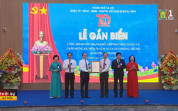 Quận Ba Đình gắn biển hai công trình cấp thành phố