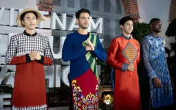 Mr World tôn vinh áo dài Việt