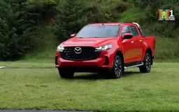 Bán tải Mazda BT-50 có thêm bản động cơ turbo diesel 2.2L