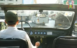 Cùng xe Jeep khám phá Hà Nội