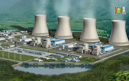 EVN kiến nghị tiếp tục đầu tư điện hạt nhân Ninh Thuận