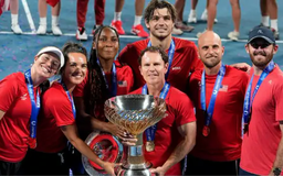 Taylor Fritz cùng Coco Gauff vô địch United Cup
