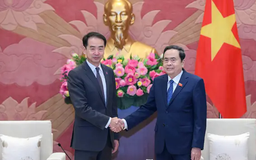 Chủ tịch Quốc hội tiếp Đại sứ Trung Quốc tại Việt Nam