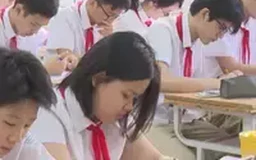 Các địa phương cần công bố sớm môn thi vào lớp 10