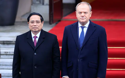 Thủ tướng Phạm Minh Chính hội đàm với Thủ tướng Ba Lan
