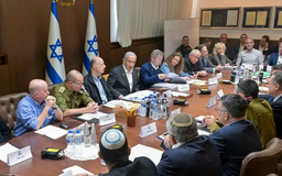 Chính phủ Israel thông qua thỏa thuận ngừng bắn với Hamas