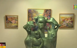 Triển lãm mỹ thuật 'Chào Xuân' của nghệ sĩ lão thành