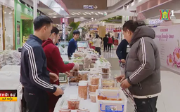 Bộ Tài chính phải khẩn trương nghiên cứu chính sách giảm thuế, phí
