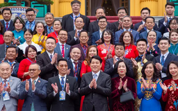 ‘Xuân Quê hương 2025’ ấm áp không khí mùa đoàn tụ
