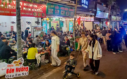 Khai trương tuyến phố ẩm thực Nguyễn Văn Tuyết