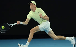 Jannik Sinner vào chung kết Australia Mở rộng đầy thuyết phục