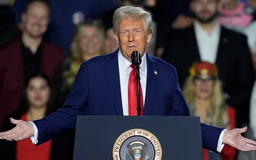Chiến thắng đầu tiên của ông Trump trong vấn đề di cư