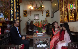 Chúc Tết đầu năm