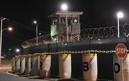 Mỹ sẽ giam người nhập cư trái phép tại nhà tù Guantanamo