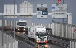 Anh triển khai giai đoạn ba quy tắc biên giới hậu Brexit