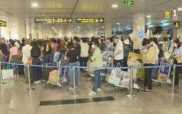 Sân bay đón lượng khách kỷ lục ngày mùng 5 Tết