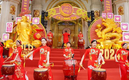 Nhộn nhịp Lễ hội vàng DOJI