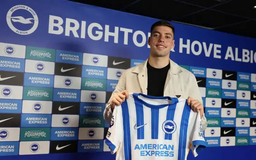 Brighton hoàn tất hợp đồng với Stefanos Tzimas