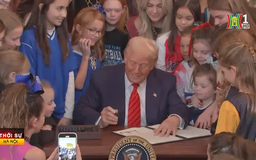 Ông Trump cấm người chuyển giới tham gia thể thao nữ