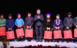 Tổng Bí thư Tô Lâm thăm, tặng quà nhân dân Hà Giang
