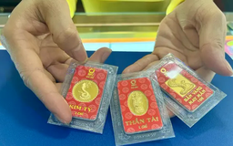 Khan vàng 9999 dịp vía Thần Tài