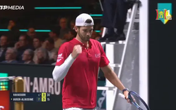 Felix Auger Aliassime dừng bước tại Rotterdam mở rộng