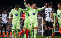 Barcelona giành vé bán kết Cúp Nhà Vua