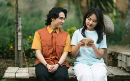 'Nhà gia tiên' bất ngờ gắn nhãn T18