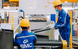 Cổ phiếu SMC và DTC nguy cơ bị hủy niêm yết