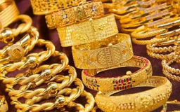 Giá vàng giảm mạnh, giá USD tăng nóng