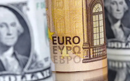 Eurozone đối mặt rủi ro suy giảm trong năm 2025