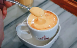 Hương vị cà phê trứng độc đáo của Hà Nội