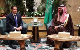 Mỹ và Nga bắt đầu họp bàn về Ukraine tại Riyadh
